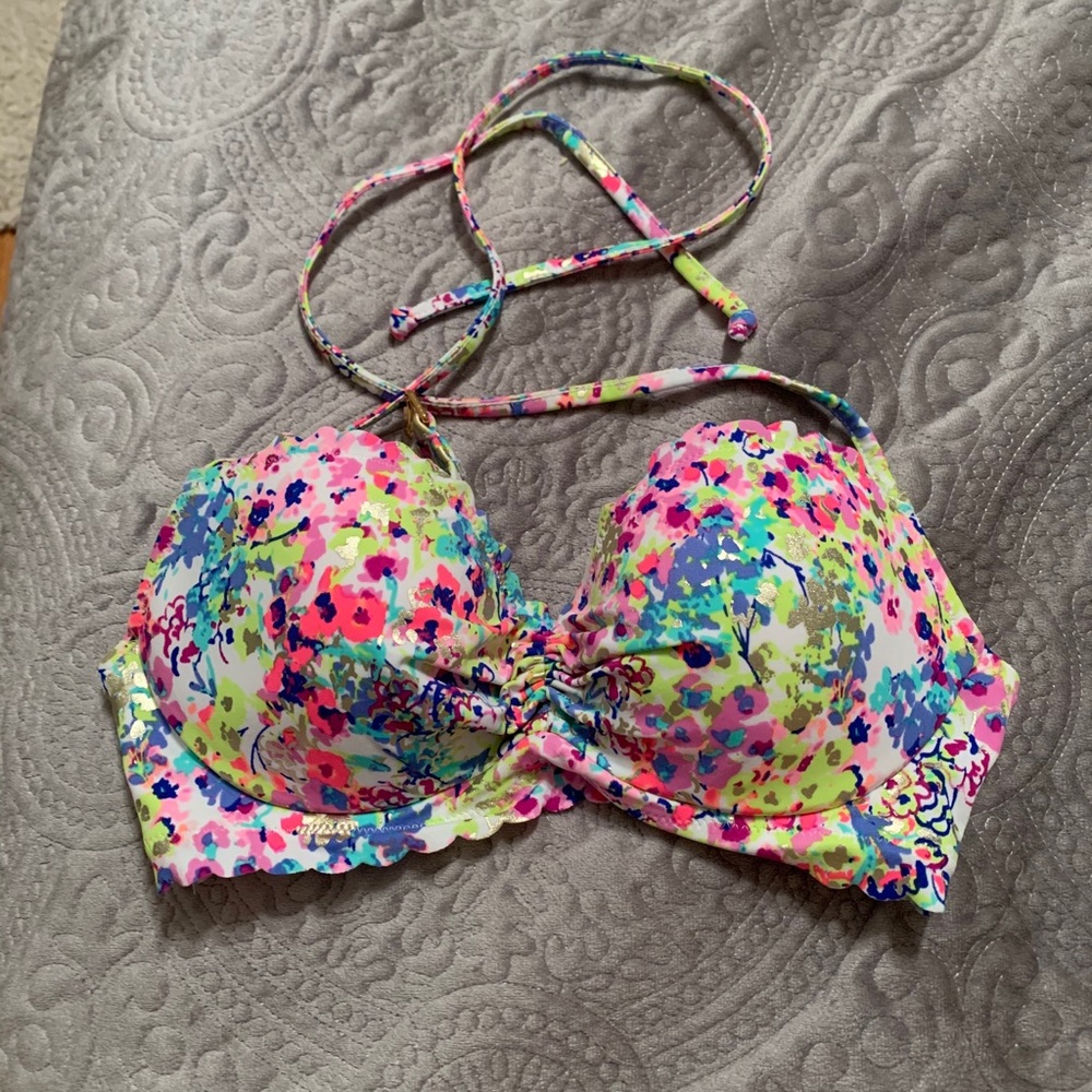 Victoria Secret bathing suit NEVER WORN!!
